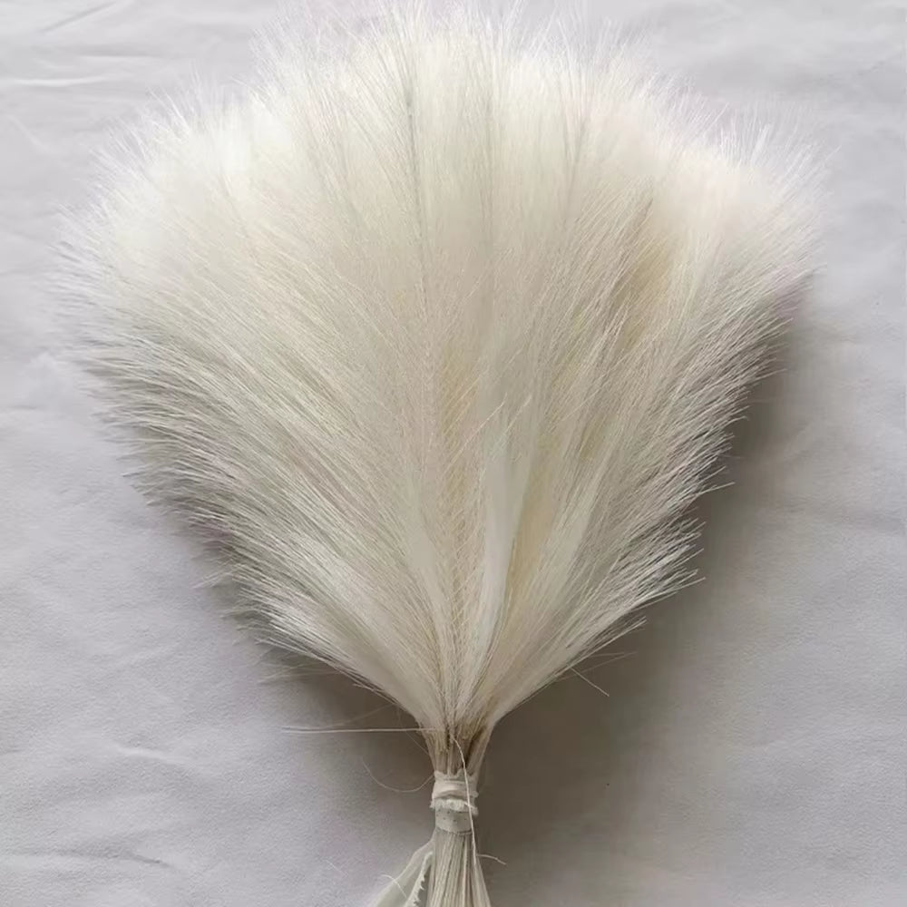 Transform Your Space with 10 Pcs Fluffy Artificial Pampas Grass - Perfect for Birthdays, Weddings, and DIY Home Decor! 🌾✨