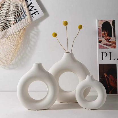 Elevate Your Living Space with Our Chic Nordic White Flower Vase 🌼✨ Perfect for Stunning Floral Arrangements! 🏡💐