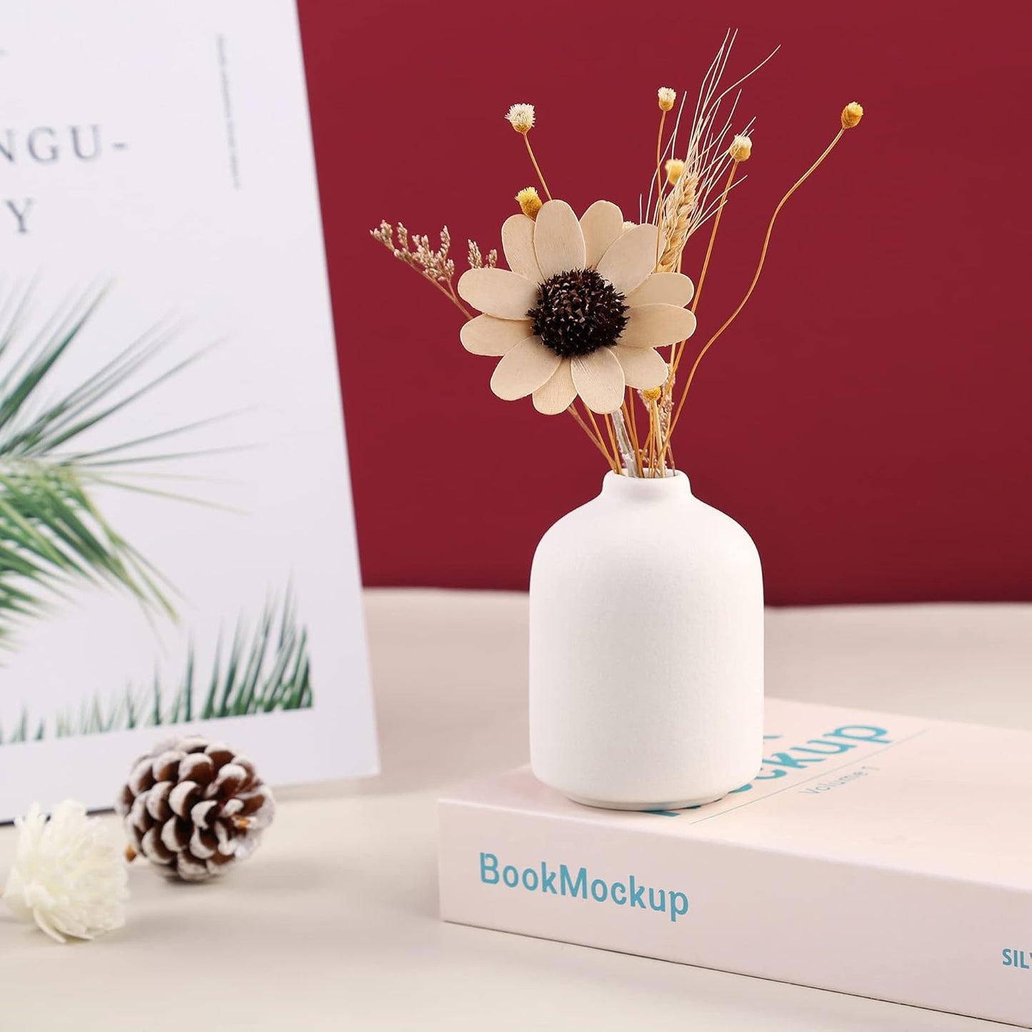 Elegant White Ceramic Vase for Home Decor - Perfect for Dried Flowers and Living Room Arrangements