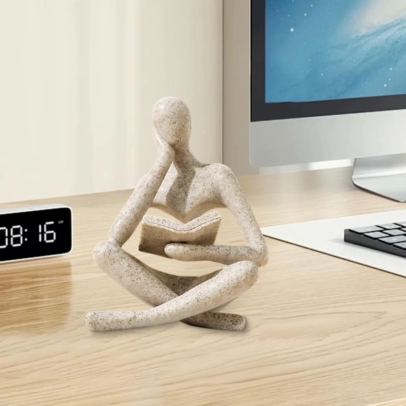 Elegant Abstract Thinker Statue - Modern Bookshelf Decor for Aesthetic Home Living