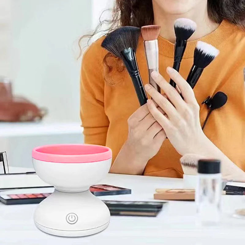 Say goodbye to dirty brushes! 🧖‍♀️✨ Check out this Portable USB Electric Makeup Brush Cleaner – a game changer for flawless beauty! 💄🖌️ #MakeupMustHave #GlamOnTheGo