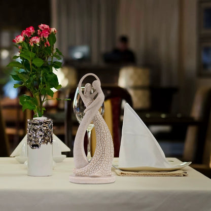 Modern Couples Abstract Statue - Perfect Valentine's Day Home Decor & Unique Tabletop Sculpture for Lovers